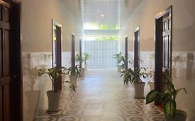 Nhà nghỉ Thế Phú